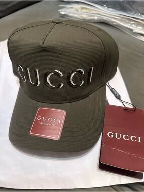 Gucci | Accessories | Gucci Black Snake Print Cap | Poshmark